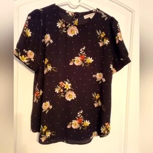 Loft women's floral blouse. Short sleeve. Button up back. Size Small petite